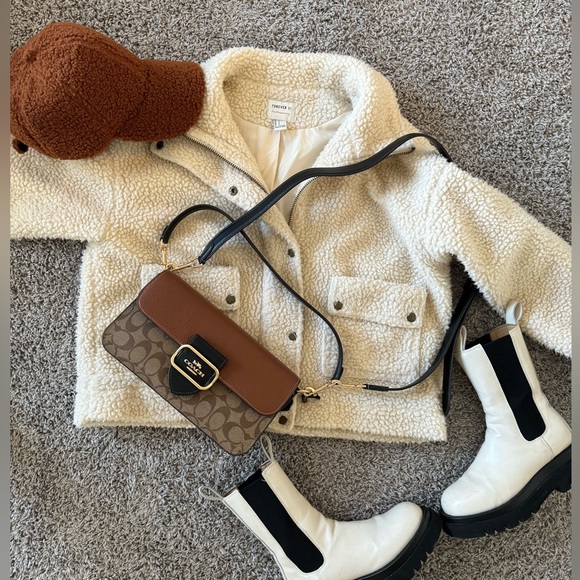 Forever 21 Jackets & Blazers - Jacket